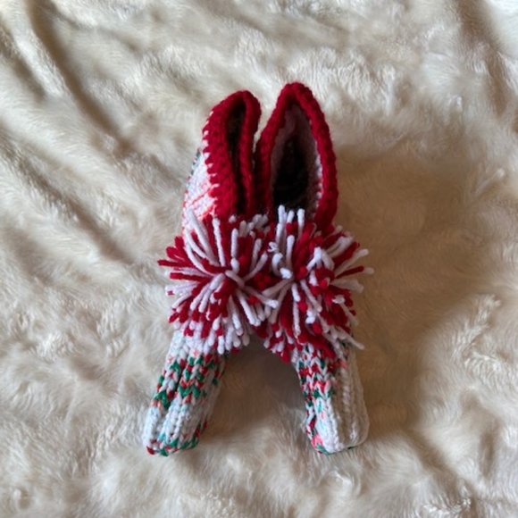 Handmade Knitted Slippers Christmas Colours NWOT - Picture 3 of 6